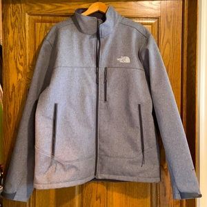 Like New Men’s Large North Face Apex Jacket